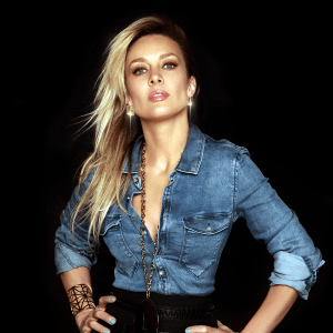 Artistas famosos pop disponibles para contrar para eventos