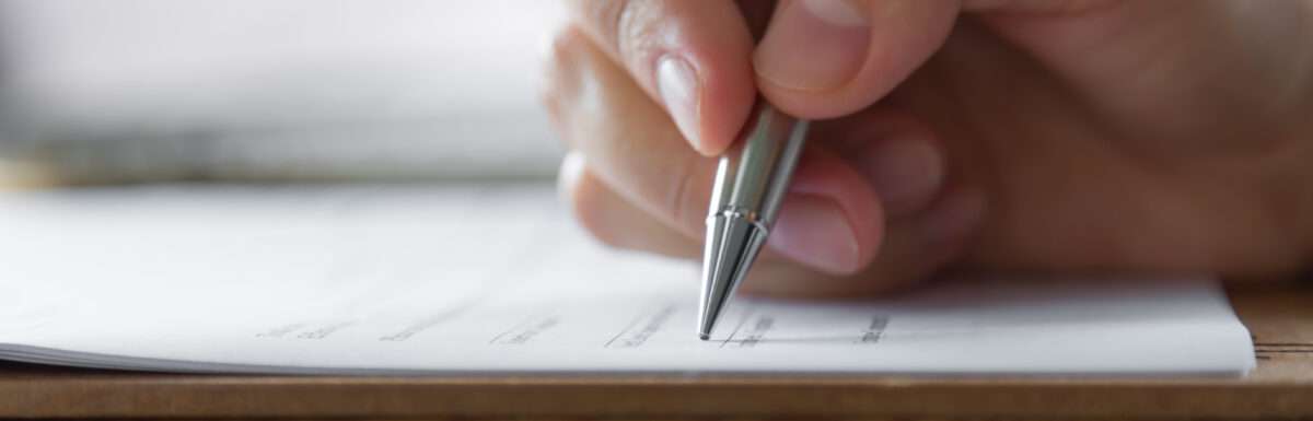 Requisitos legales y logísticos para contratación de artistas.