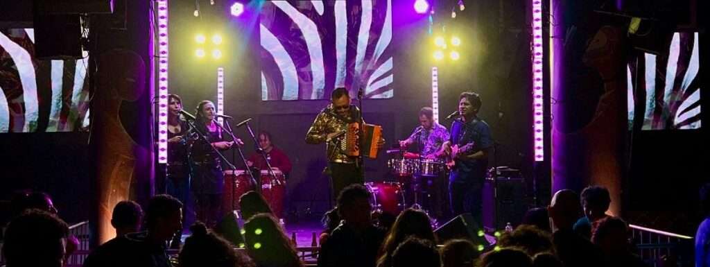 Top contratación grupos musicales para eventos privados y celebraciones en México